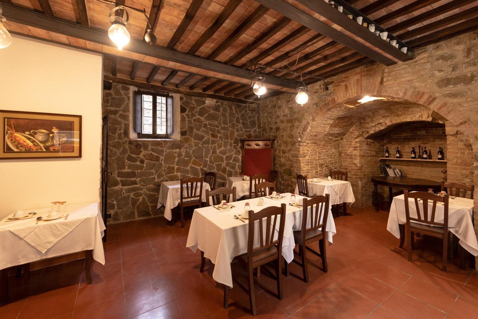 Il Palazzo Del Cardinale Bed & Breakfast Montalcino Exterior photo