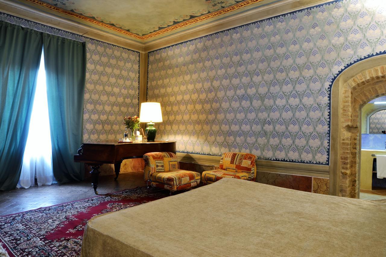 Il Palazzo Del Cardinale Bed & Breakfast Montalcino Exterior photo