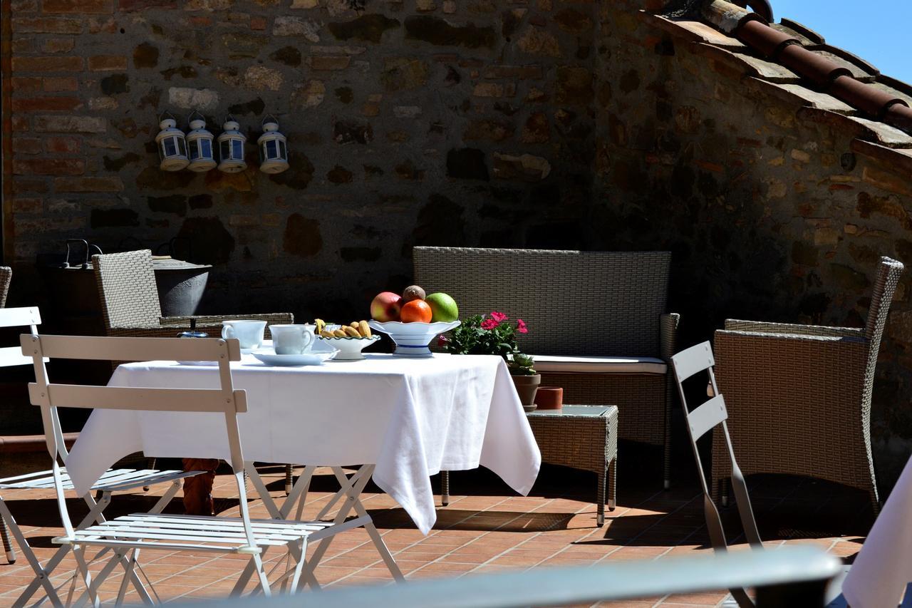 Il Palazzo Del Cardinale Bed & Breakfast Montalcino Exterior photo