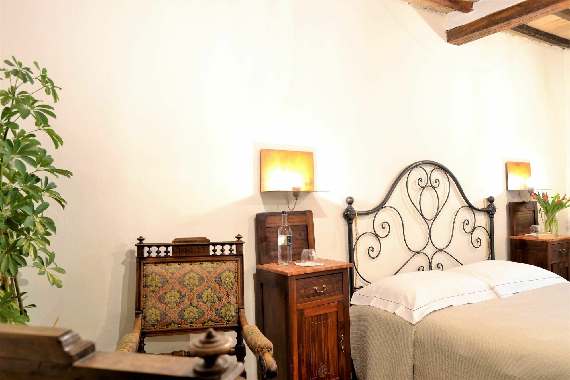 Il Palazzo Del Cardinale Bed & Breakfast Montalcino Exterior photo
